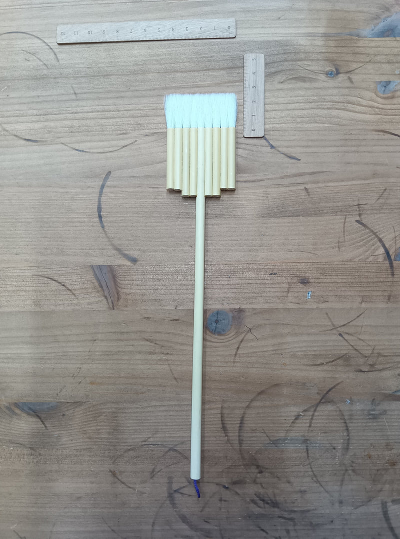 ５周年特別セール品　短穂細平連筆９本立（穂丈2.4cm、数量限定）